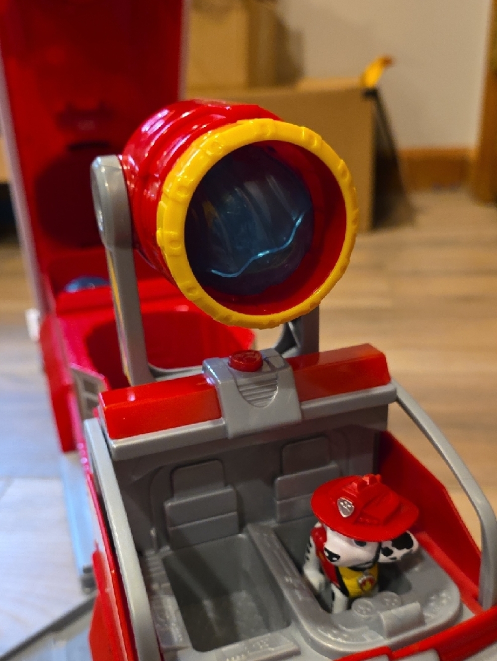Paw Patrol Red Marshall Rescue Ladder Fire Truck Vehicle With Accessories - Picture 7 of 8